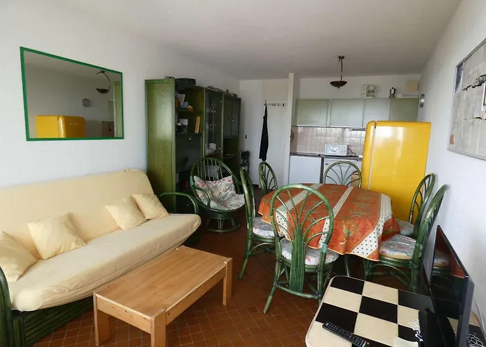 2 Pieces Avec Piscine Proche - Fr-1-328-280 Apartmán *